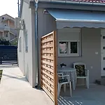 Apartmán Franica *