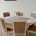 Franica Apartmán *