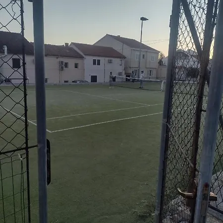 Franica * Ζαντάρ