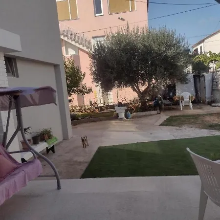 Franica Ζαντάρ