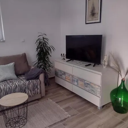 Franica * Ζαντάρ