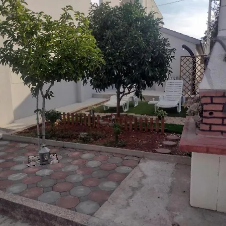 Franica Appartement *