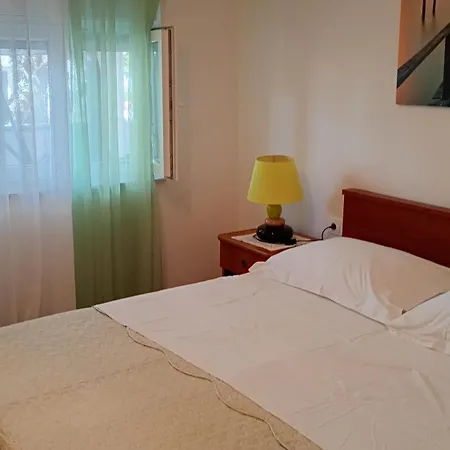 Apartman Franica